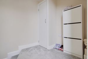 Inner Hallway- click for photo gallery
